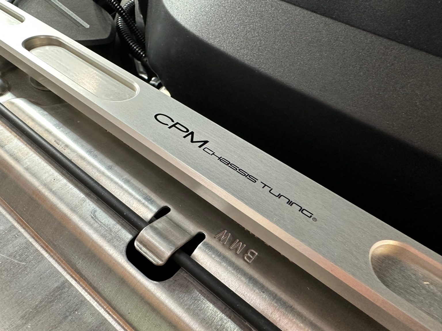 BMW G42 M240iXにもCPMストラットブレース(^_)☆ Studie[スタディ]