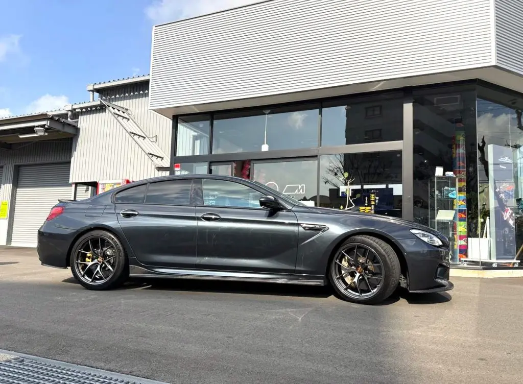 驚異の軽さ！魅惑の走行フィールBBS RI-DをBMW F06 M6へ(^_ 