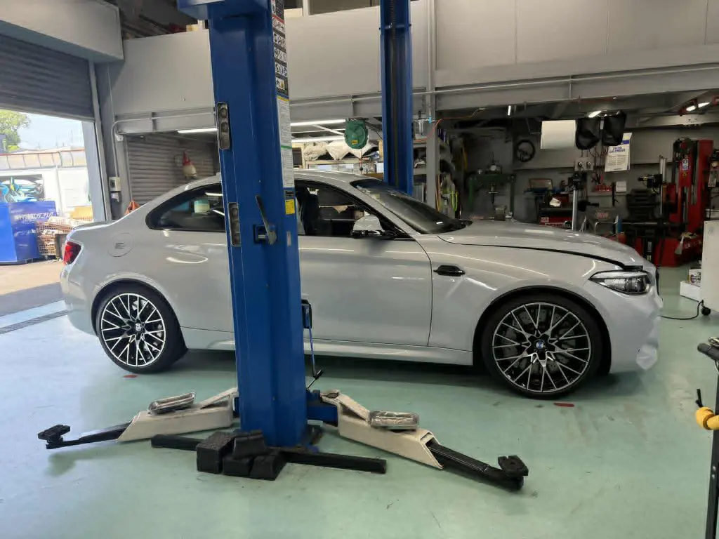 BMW F87LCI M2CompetitionにGoodなKW V3サスペンションキットを装備