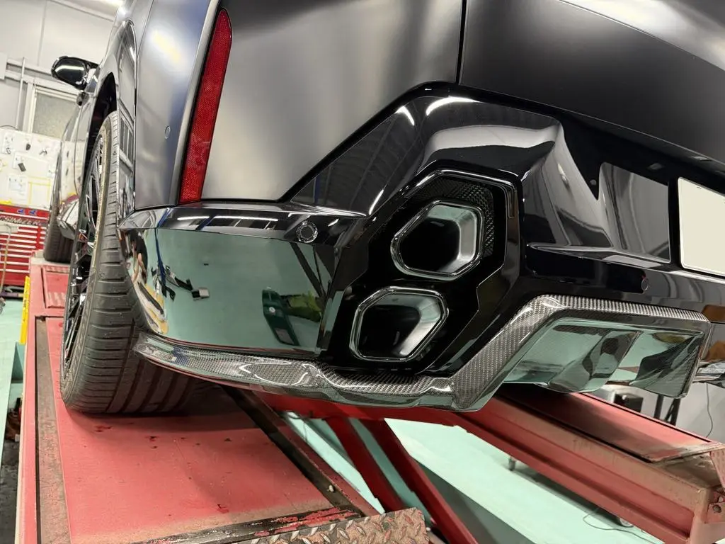 専用ページR17 強面のBMW SAC G09 XM LabelをCoolに力強く！！！ | Studie[スタディ]