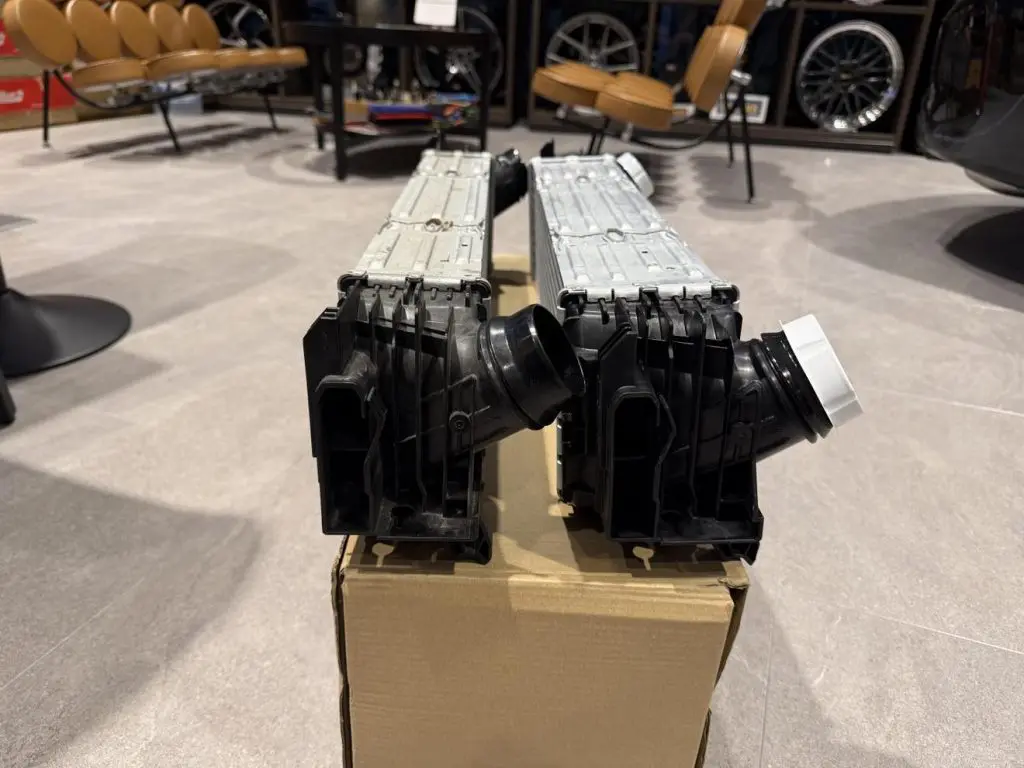 M340dX用BIGコアインタークーラーでBMW G20 320dXへモアパワー