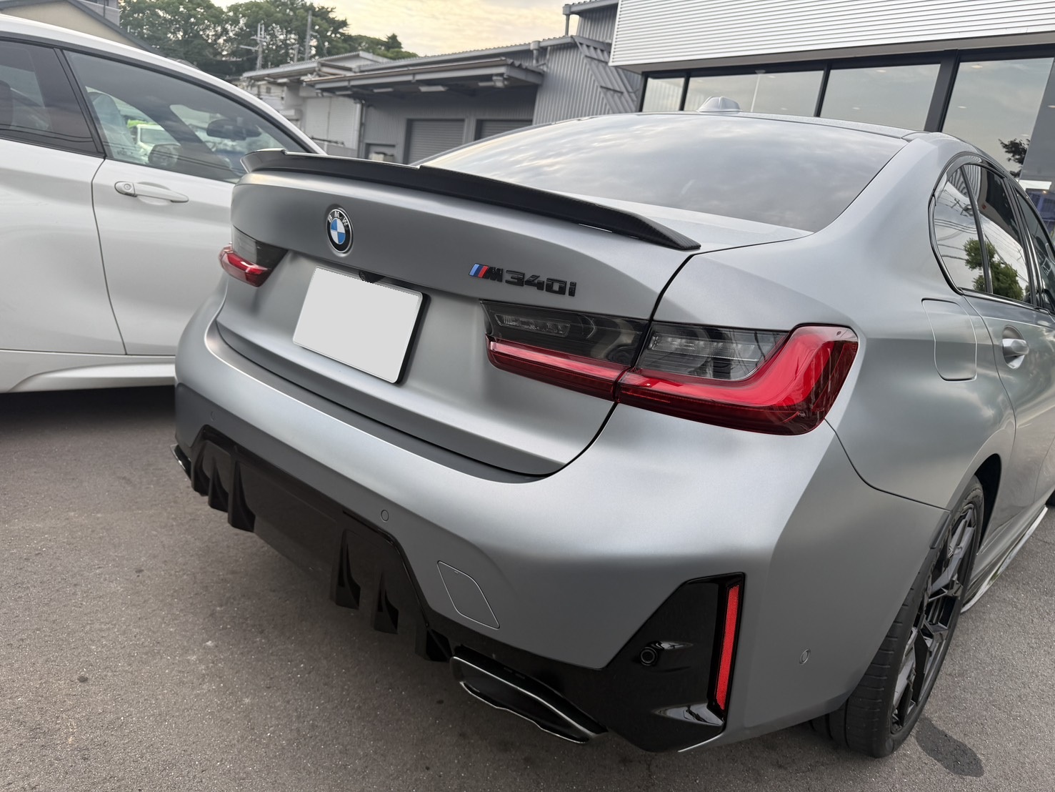 BMW G20LCI M340iXへ3DDesignカーボントランクスポイラーを装着頂き
