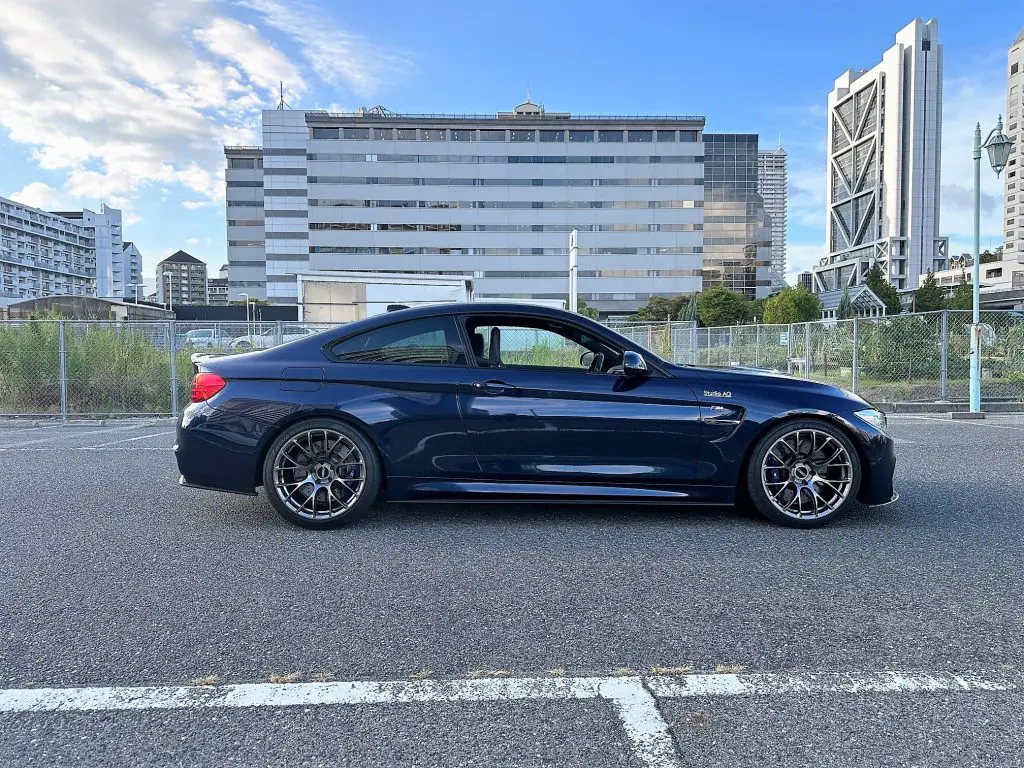 KW V3サスペンションキットをBMW F82 M4へ装着であります＼(^o