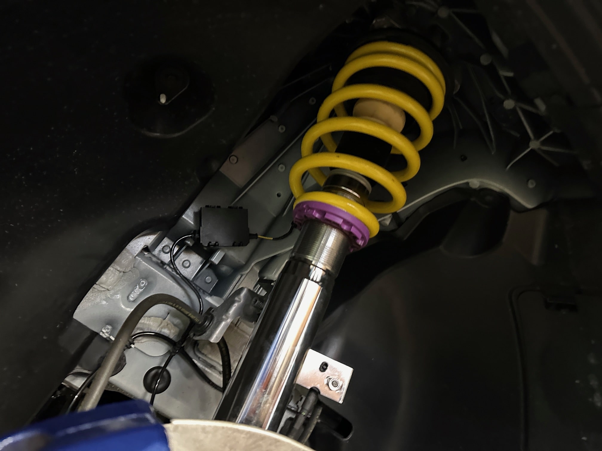 BMW F97 X3MへGoodな感覚KW V3サスペンションを装備でございます(^_^)v | Studie[スタディ]