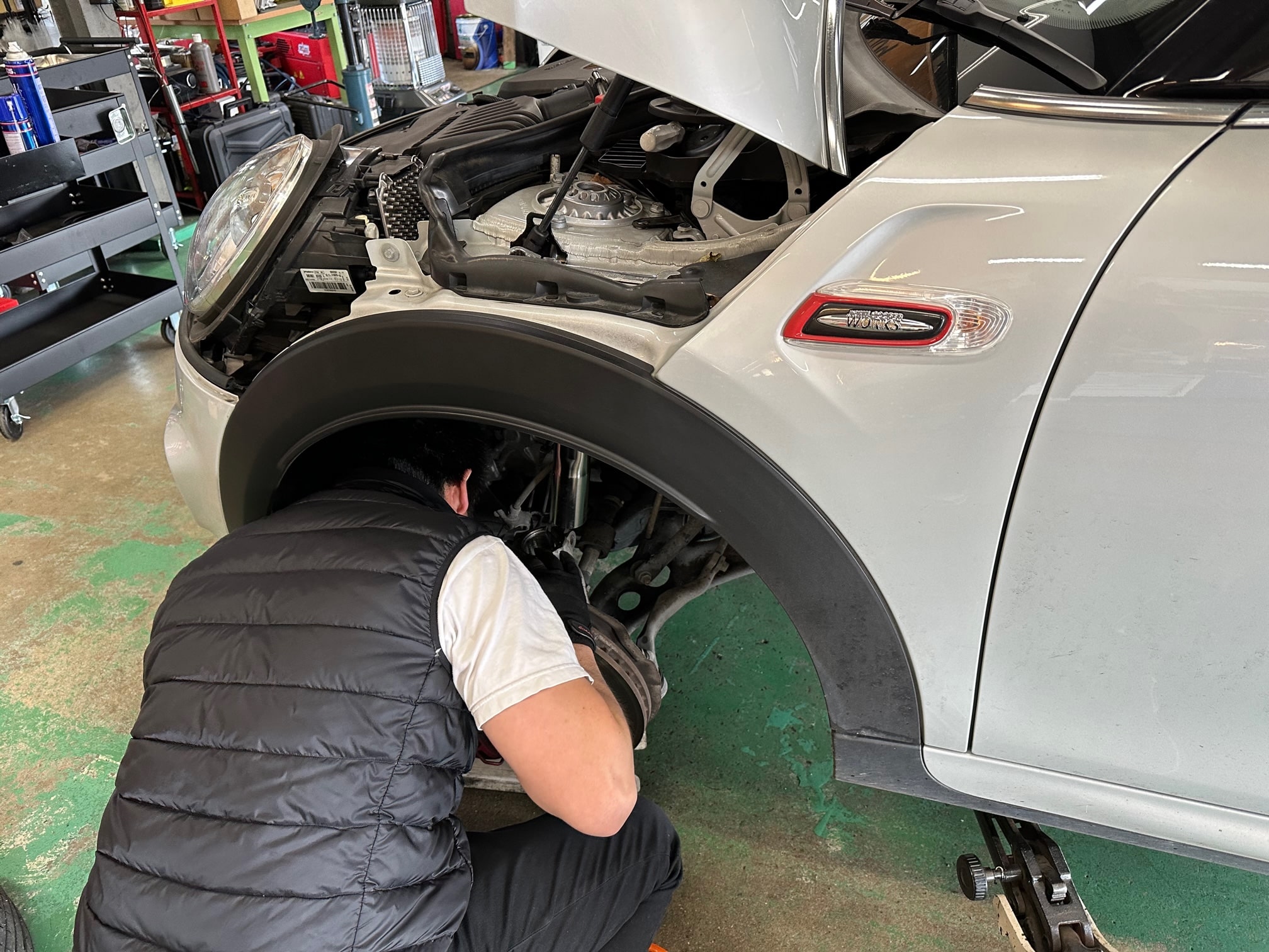 MINI F56 JCWへKW V1サスペンションキットを装着です！ | Studie