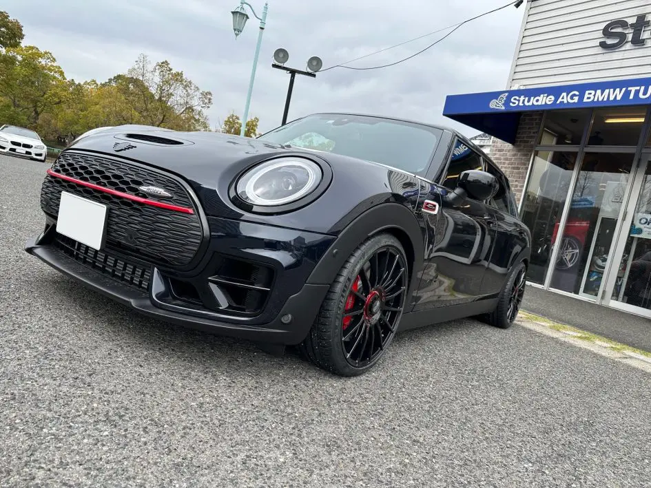 神戸店 Nさん】日常使いを重視したカスタマイズが光るF54LCI JCW