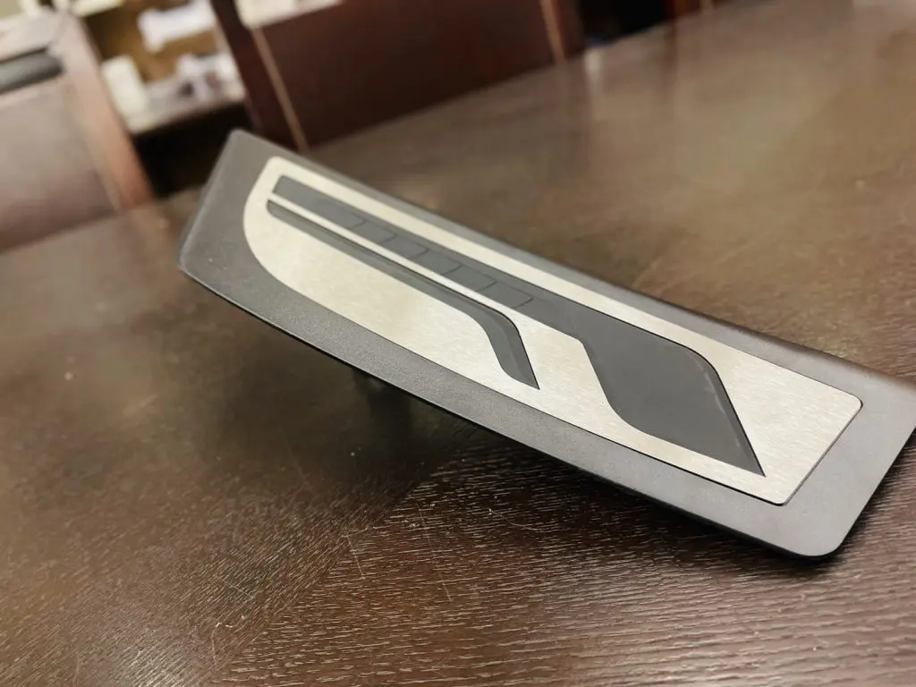 □BMW純正 M Performance アルミフットレスト 右ハンドル車用□｜自動車メーカー別