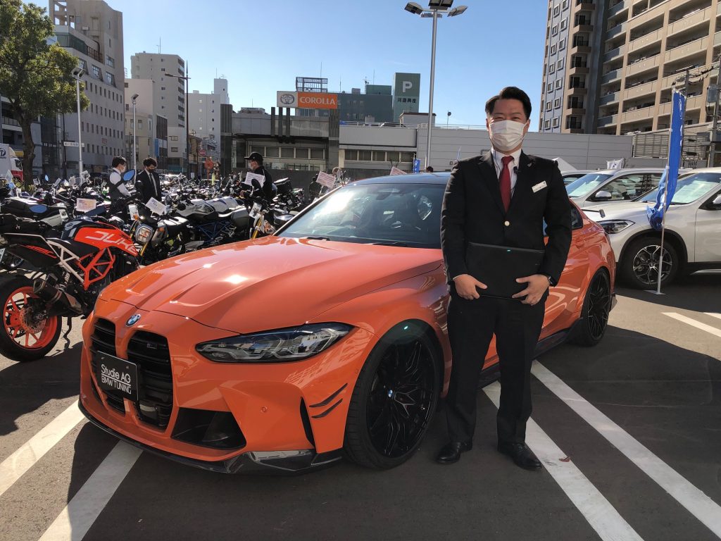 スタディ福岡店POPUP SHOP in BalcomBMW福岡東店。セールスマネージャー山田さんです!