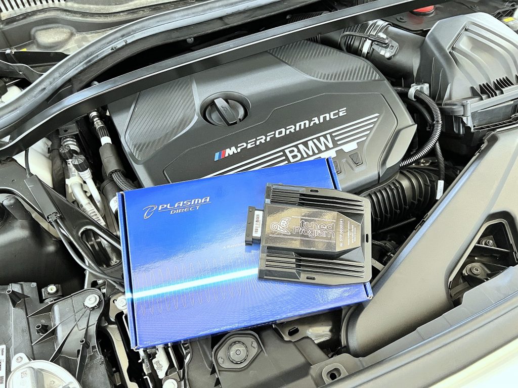 九州のBMW専門店スタディ福岡。
スタディオリジナルブーストアップモジュールにプラズマダイレクトでモアパワー!COXボディダンパーとアイバッハ車高調整でしなやかさと高い運動性能を!とにかく面白い(^^)