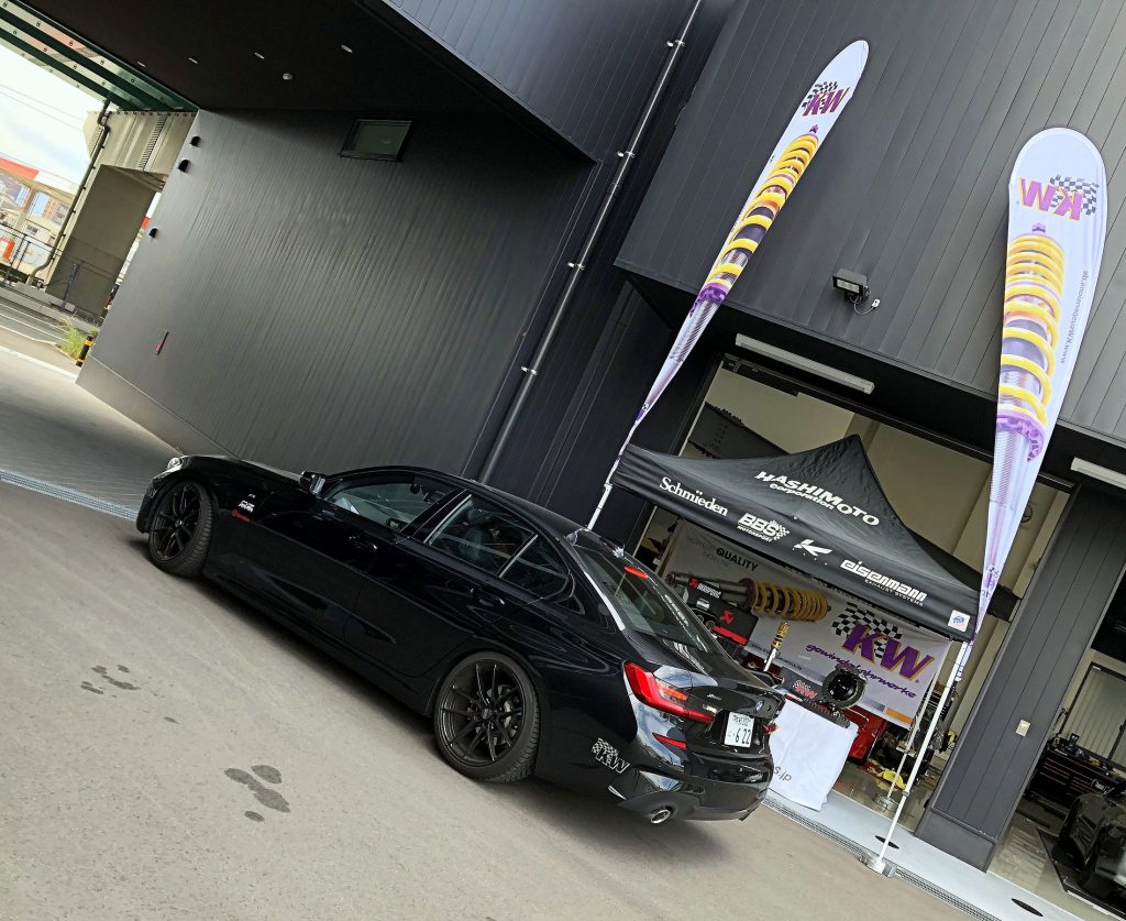 スタディ福岡にてKW、AKRAPOVIC、Brembo試乗会イベント開催でした！