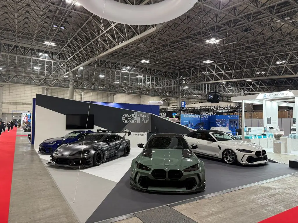 ゴージャスなBMWも目白押し！東京オートサロン1日目スタートです