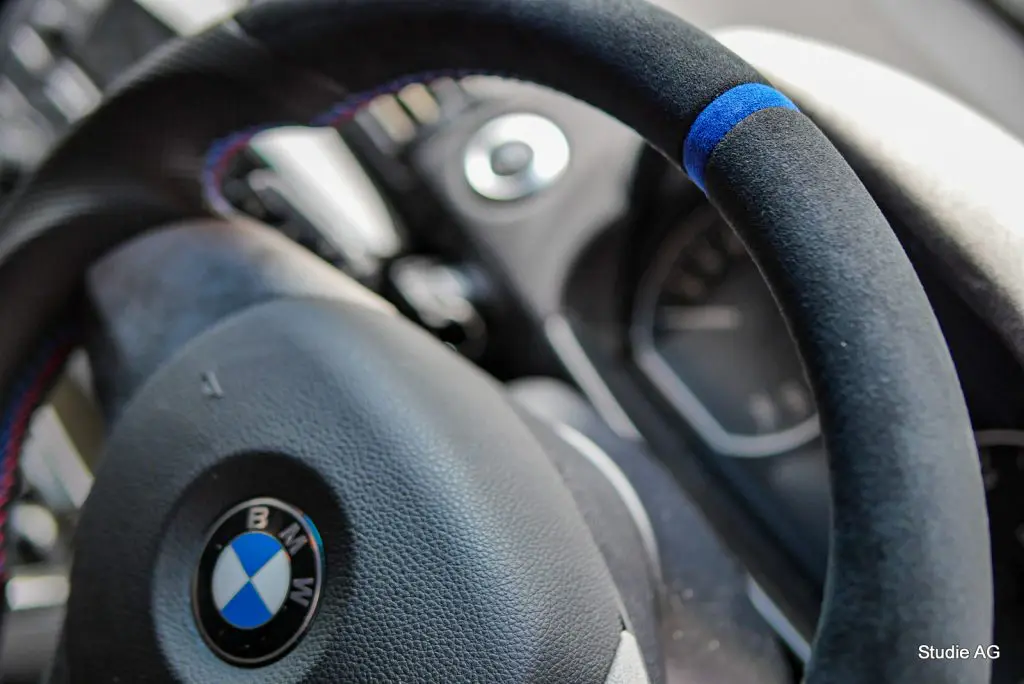  E87 116i ステアリングコラム どんな車種でも対応してくれちゃうVERSPIELTのSPECIAL Order品をBMW
