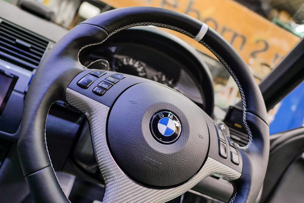 BMW E46にVERSPIELTカスタムオーダーステアリング♪ | Studie[スタディ]