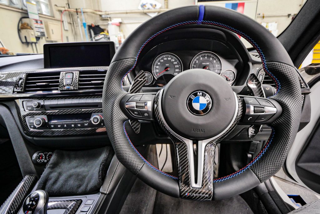 VERSPIELTカスタムステアリングSpecial Order BMW F80M3